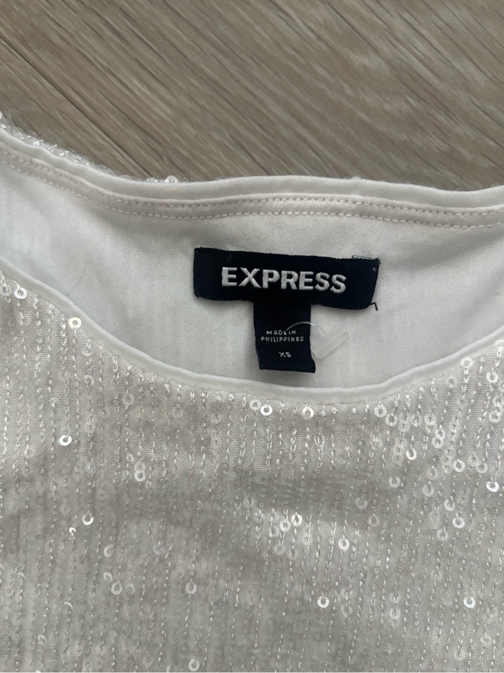 Express sequins top - Picture 2 of 4